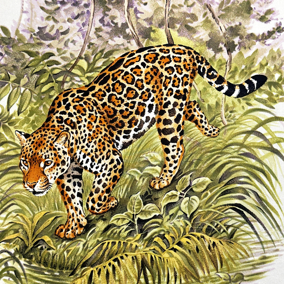 Carré Hermès Équateur de Robert Dallet, 90 cm en soie : détail du jaguar central