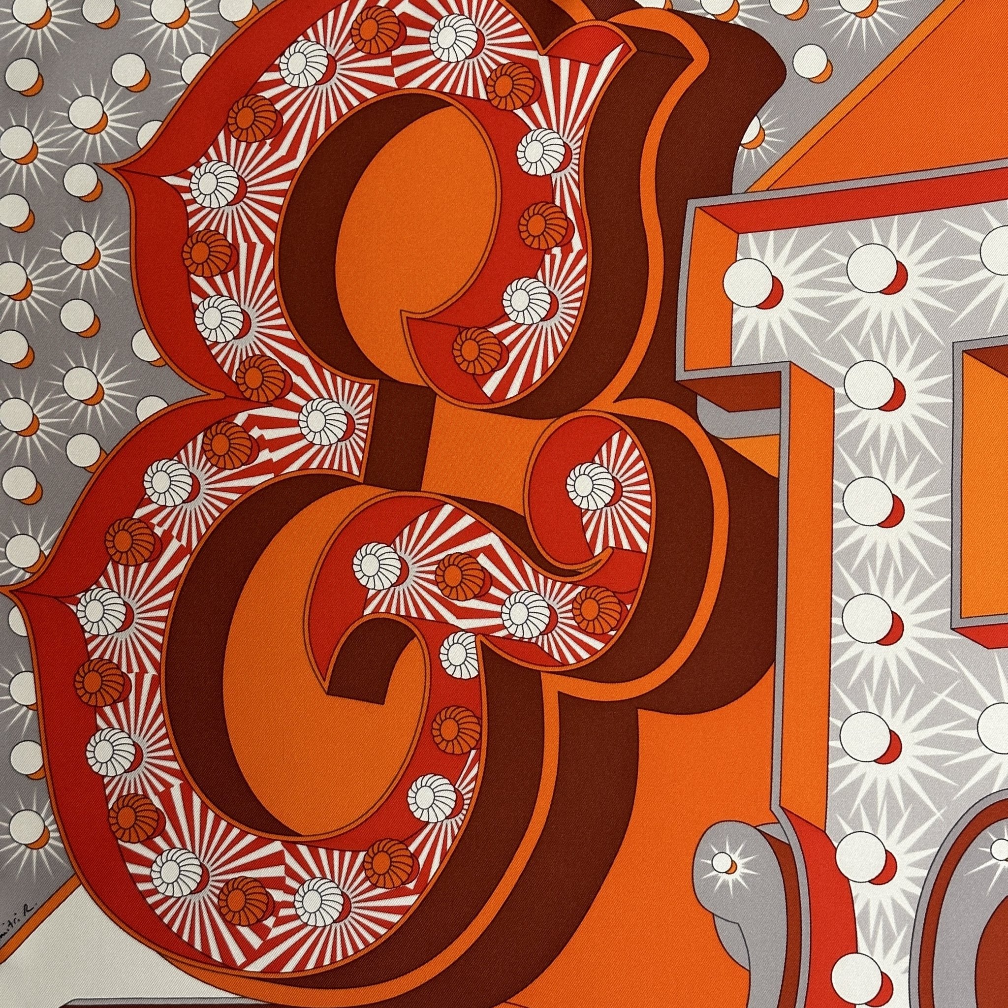 detail foulard hermes electrique rouge orange blanc et gris