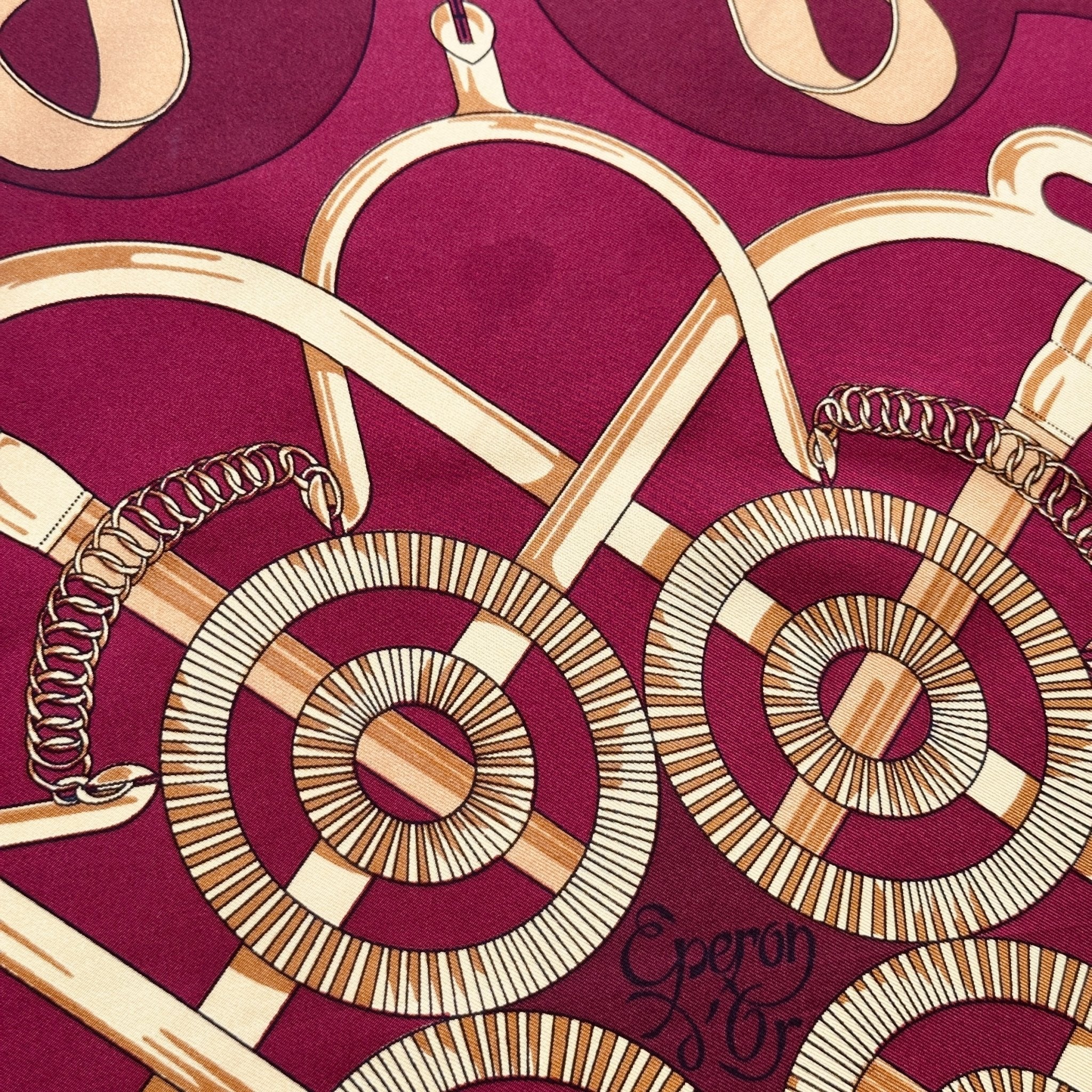 zoom sur le nom du carré Éperon d'or